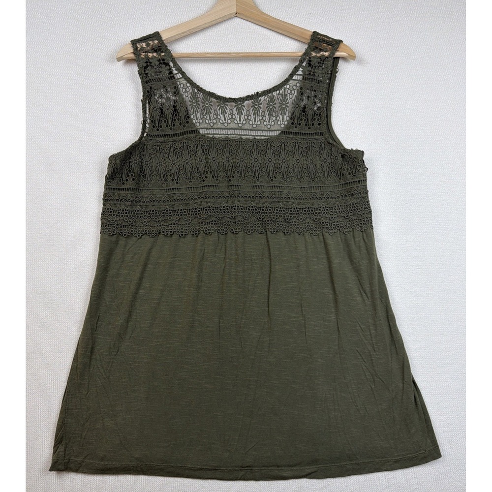 Maurices Women's Sleeveless Forest Green Lace Tank Top Size M Blouse Rayon Blend